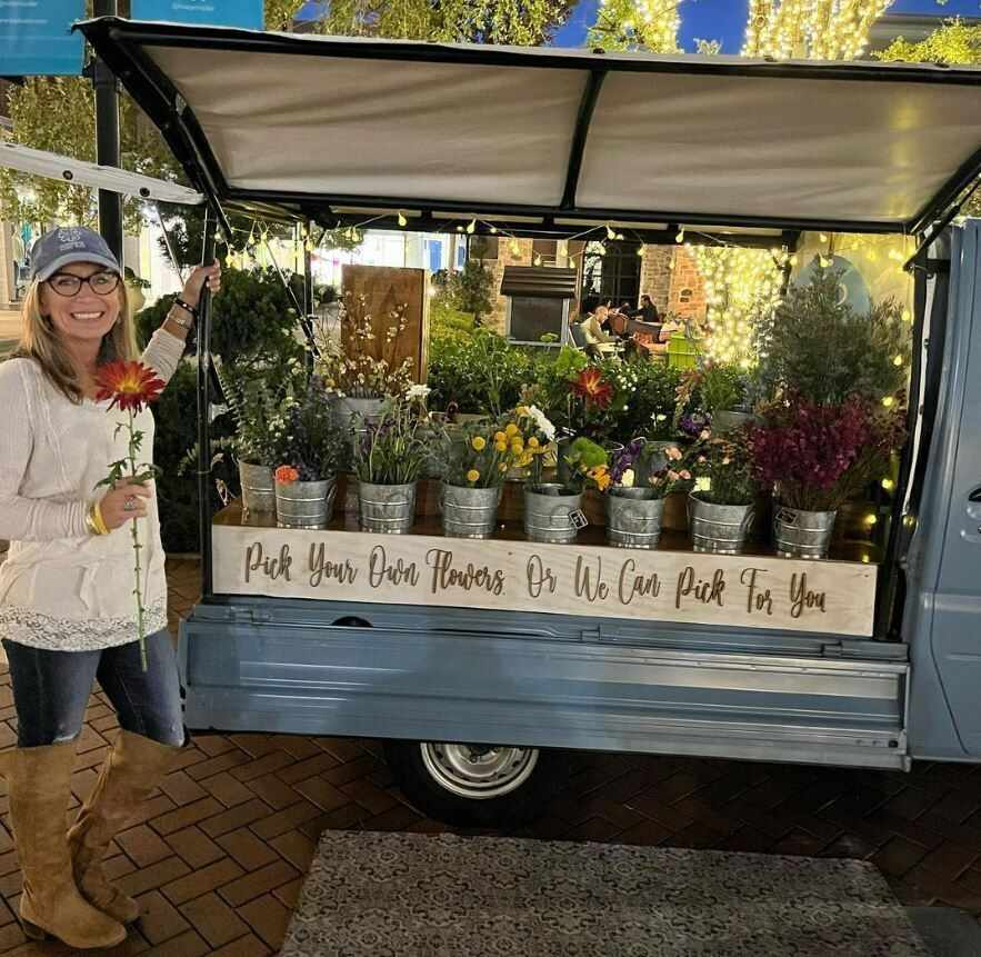 flower-truck-owner